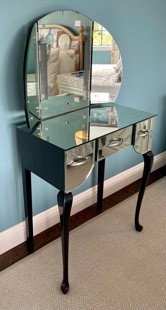 Image of Antique Petit Art Deco Mirrored Vanity Table
