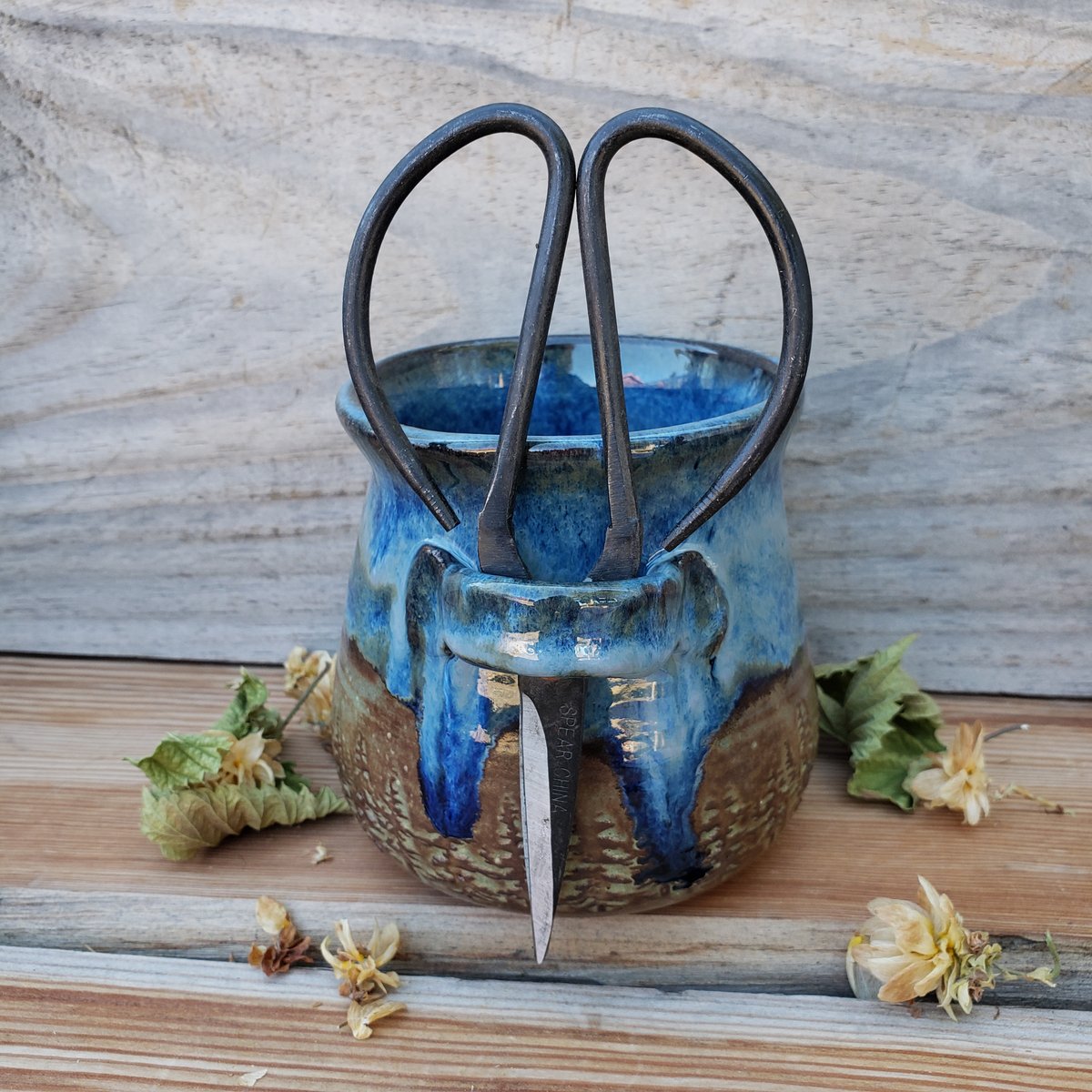 Image of Medium Crafter's Catch-all and snips: Nestled in the Forest under Bluebird Skies 10/21