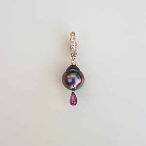 Tahitian Pearl & Garnet Charm