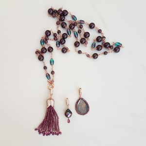 Tahitian Pearl & Garnet Charm