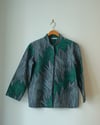 Camicia in tessuto wax africano verde e grigio