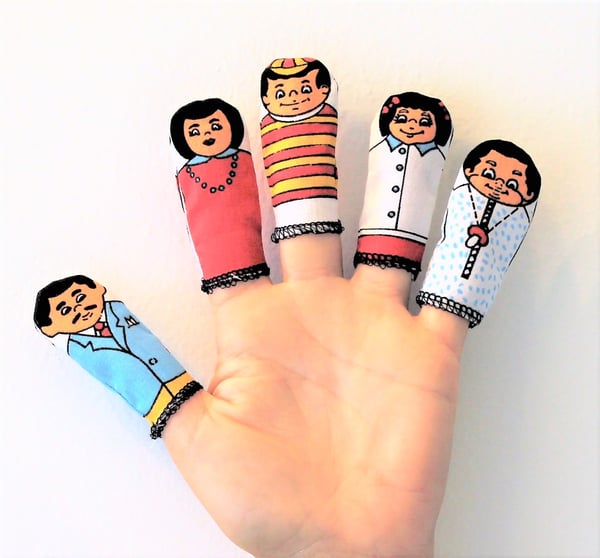 Image of FAMILY - Set of 5 finger puppets