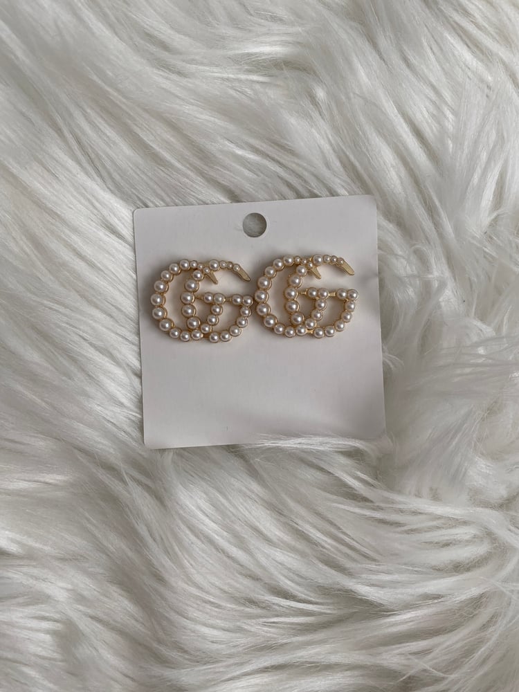 Image of GG pearl earrings