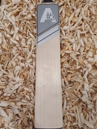 Image 1 of Ambush Cricket - Handmade Grade 2 English Willow bat