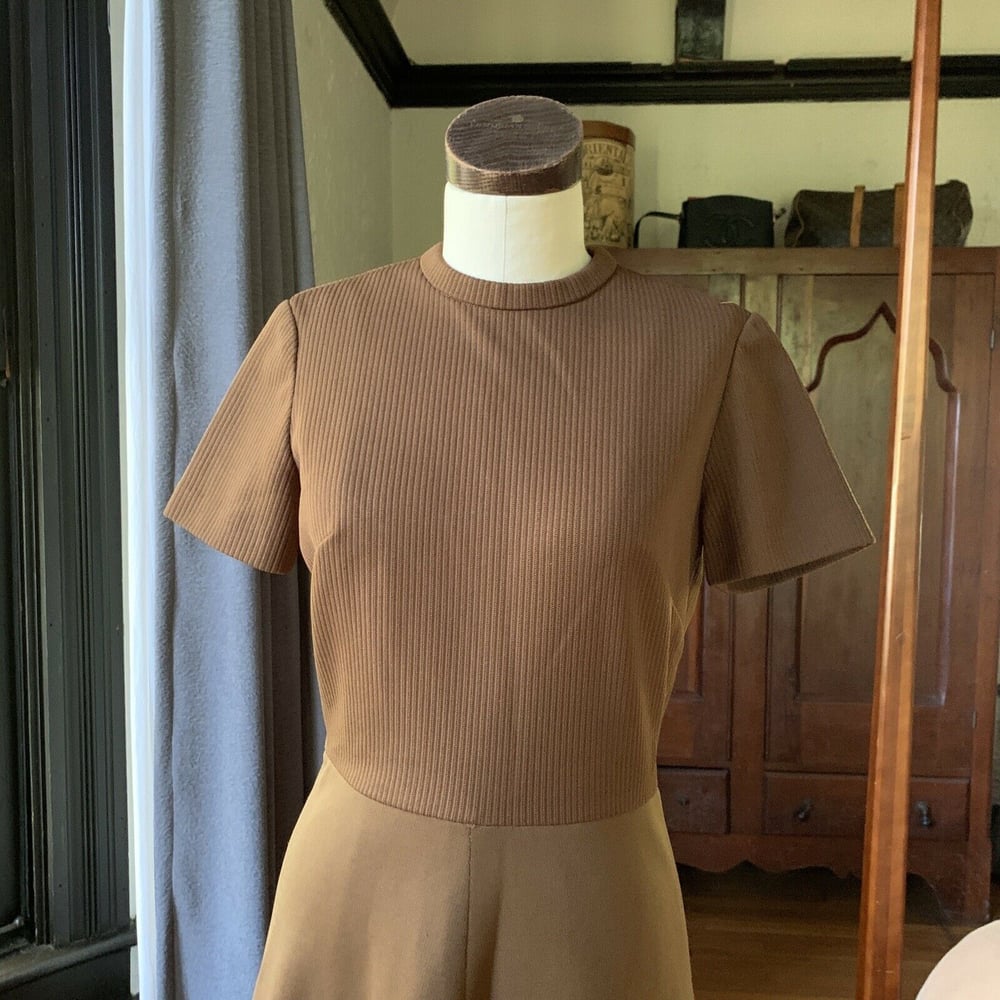 Brown Ribbed A-Line Dress Medium