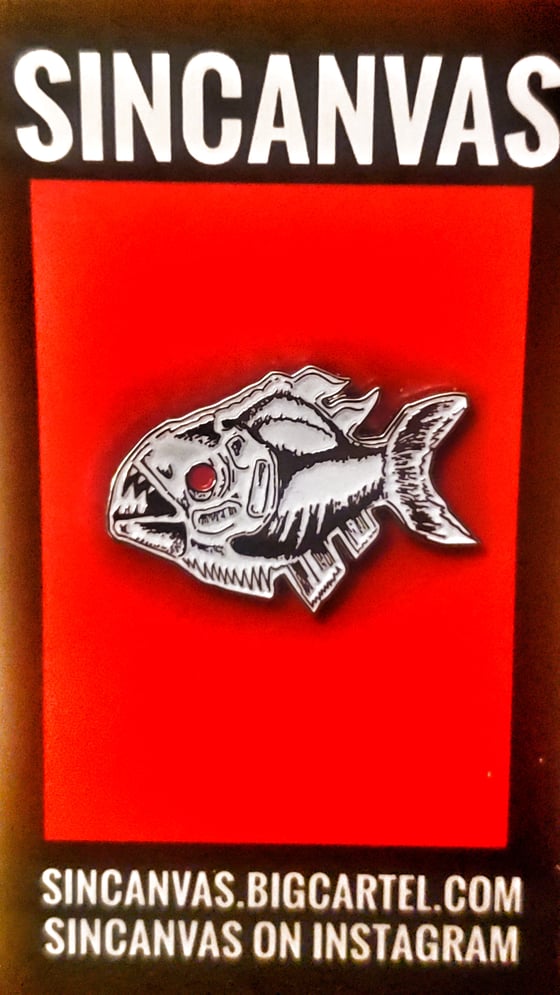 Image of Piranha pin