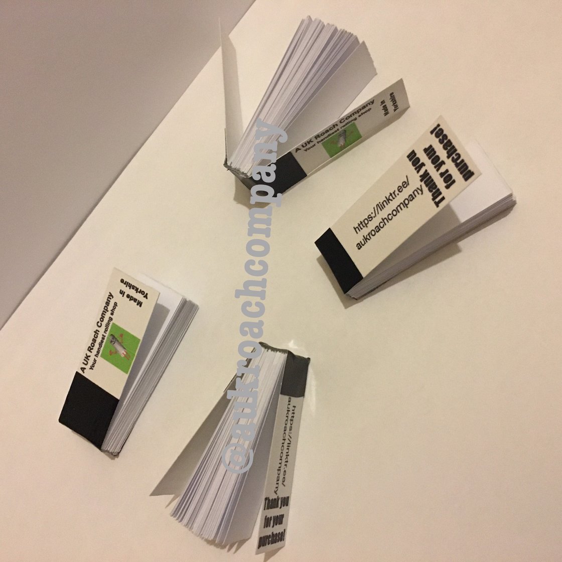 Image of Plain Roach Book (50 in a book)