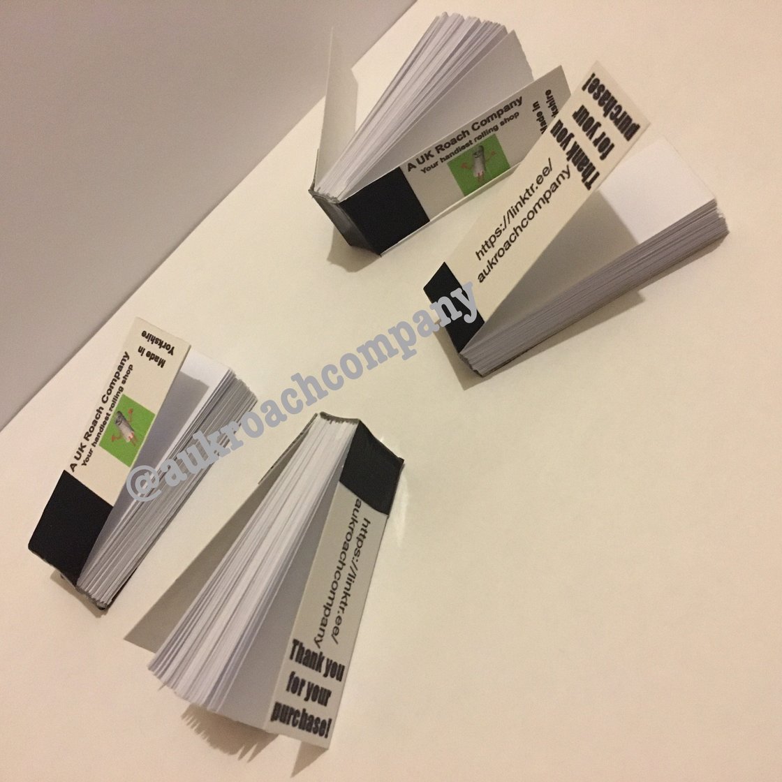 Image of Plain Roach Book (50 in a book)