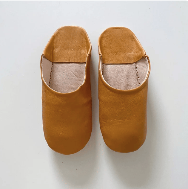 Image of CARAMEL LEATHER BABOUCHE