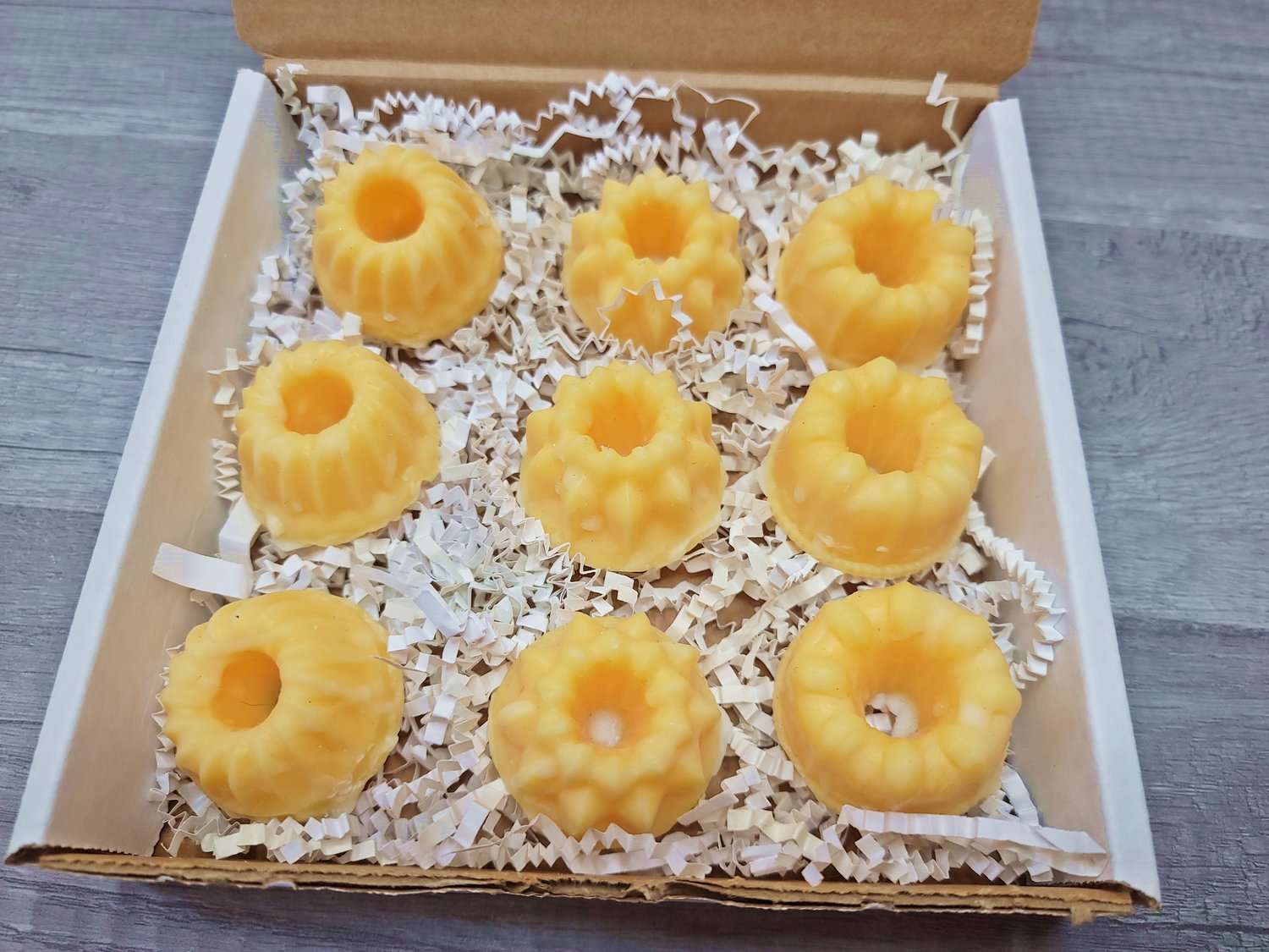 Image of Cinnamon Glaze Highly Scented Soy Wax Melts