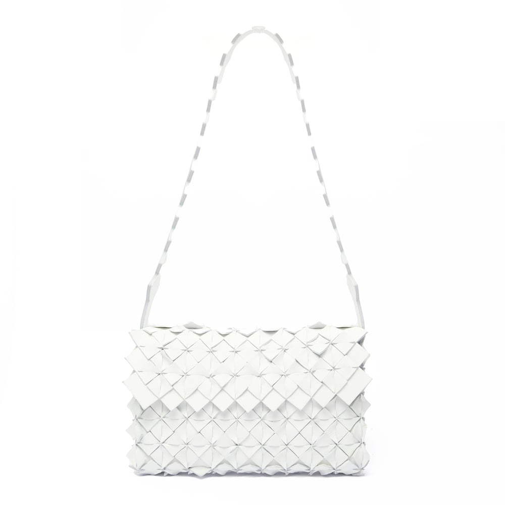 Image of Nahua clutch in pelle bianca