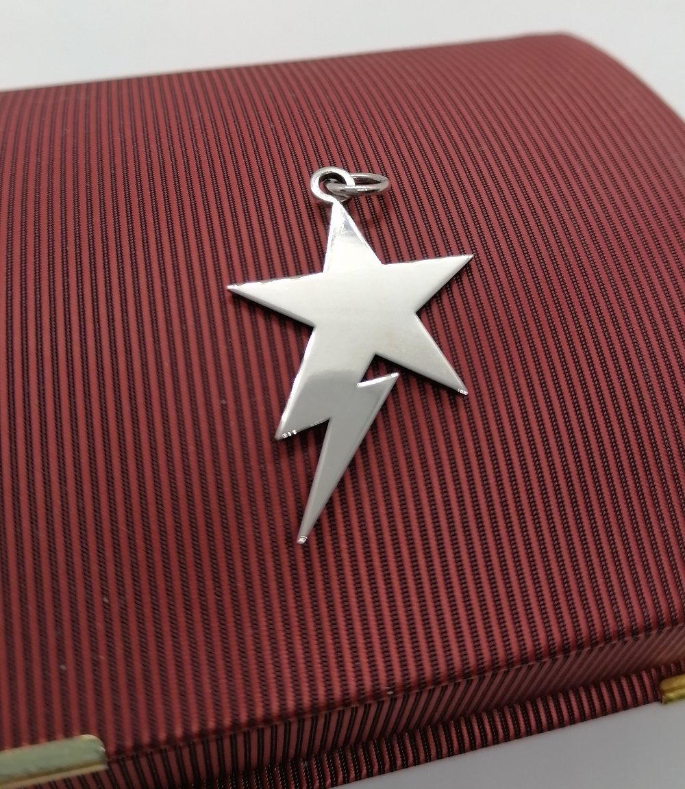 BlackStar Pendant (925 Silver)