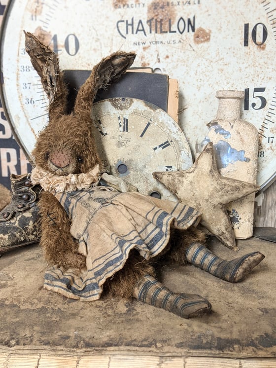 Image of 14" -Old Frumpy Primitive Chocolate Mohair Rabbit in Dress & Stockings by Whendi's Bears 