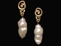 Image 1 of NUAGES BAROQUE Earrings Petite - Jar Pearl 