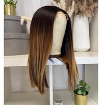 Image 1 of PRECOMMANDE Carré Court balayage 10’