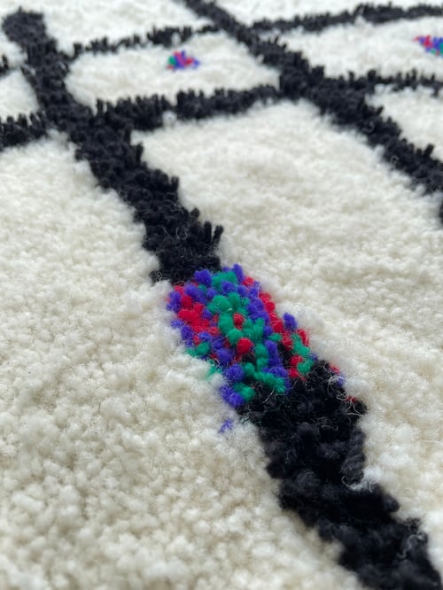 Image of 2 Rogue Sheep / Ronan Dillon