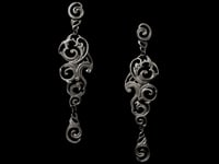 Image 3 of NUAGES BAROQUE Big Earring with Pendant