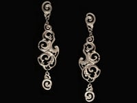 Image 5 of NUAGES BAROQUE Big Earring with Pendant