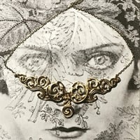 Image 2 of NUAGES BAROQUE Collier - 3 Pendants