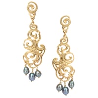 Image 3 of NUAGES BAROQUE Earring Big - 3 Caviar Pearls