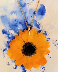Image 1 of Collier Sunflower