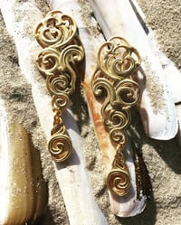 Image 1 of NUAGES BAROQUE Big Solo Earring - with Pendant