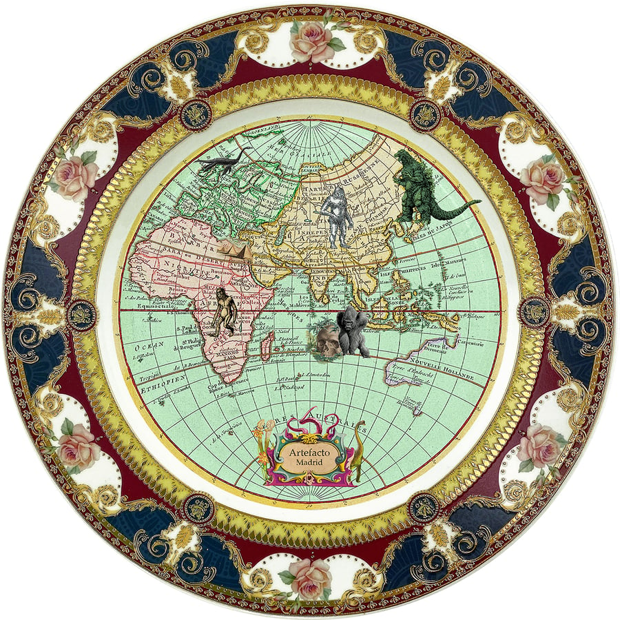 Image of Mysterious World D- Fine China Plate - #0787