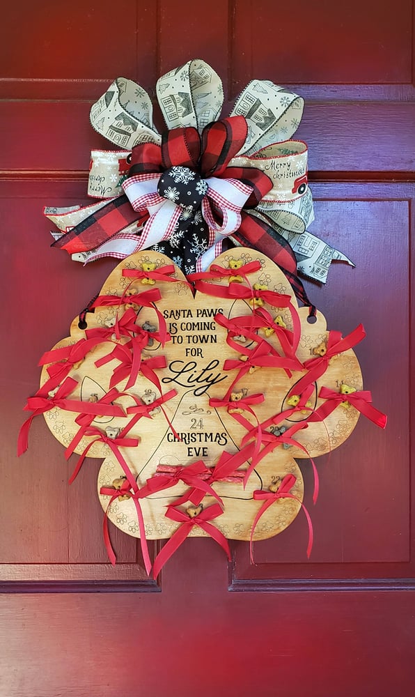 Image of Personalized Wooden Dog Advent Calendar Wreath Farmhouse Decor