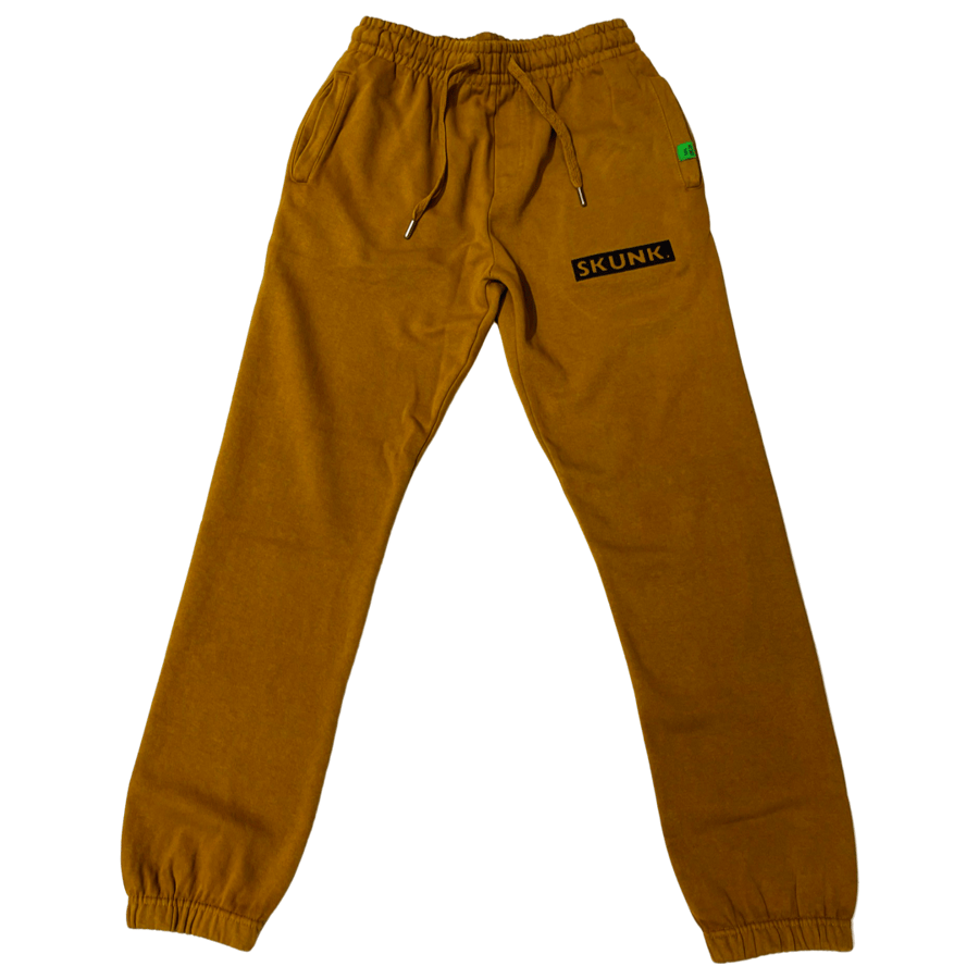 Image of Skunk. Box logo jogger (Peanutbutter/brown)