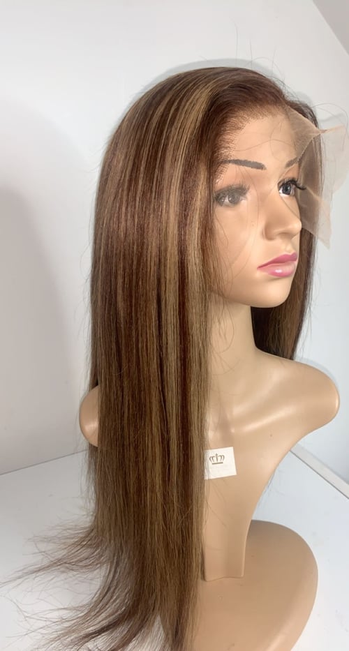 Image of NEW Straight HD 13*6 ‘Ciara’ Highlight wig