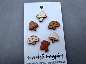 Mushroom Pin Set