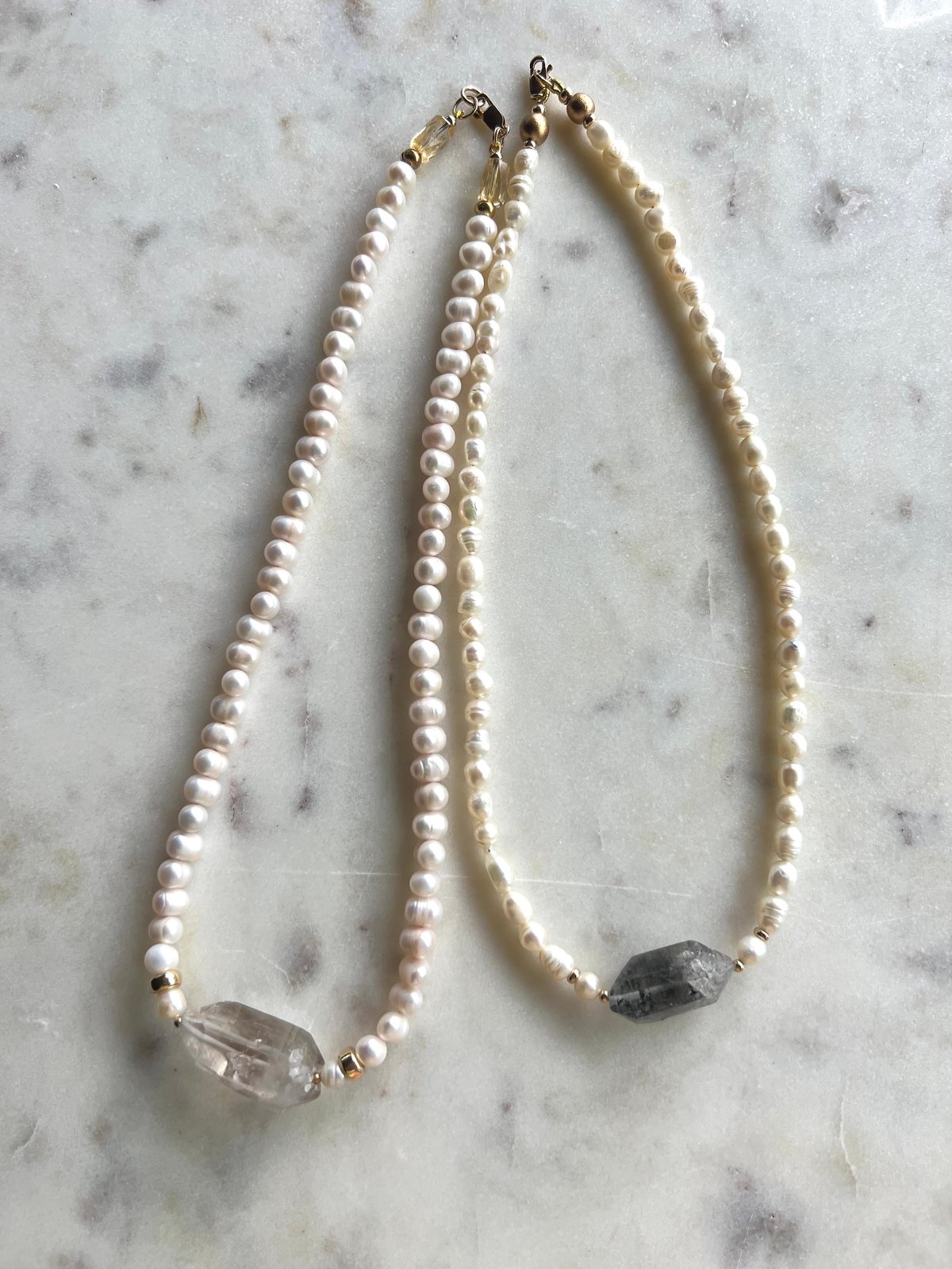 HORIZONS - clear quartz + chunky white pearls