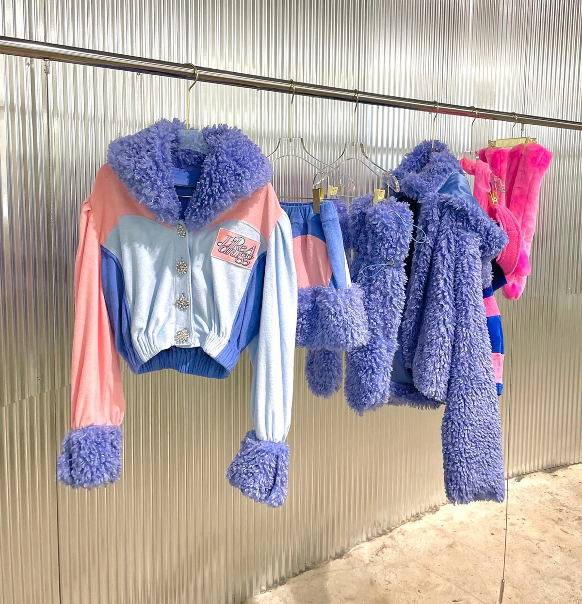 CUDDLE BEAR JACKET & FUR SOCKS
