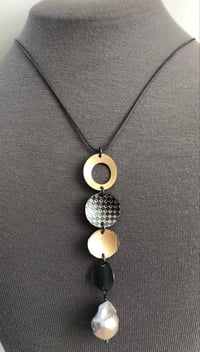 Image 2 of Disc Pearl Pendant