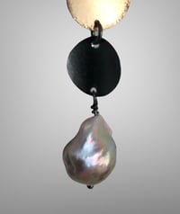 Image 4 of Disc Pearl Pendant