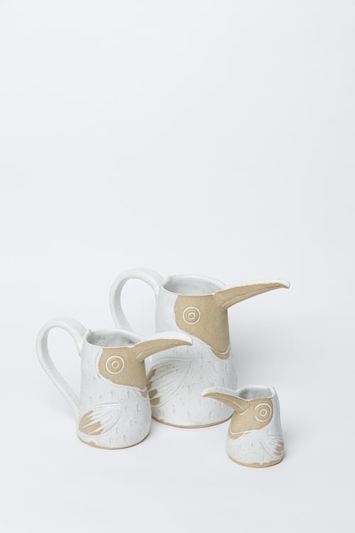 Image of Matte White Feathered Baby Toucan Creamer 