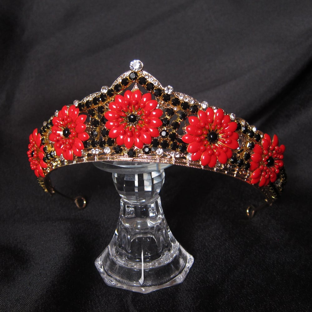 Image of Crimson Dynasty tiara