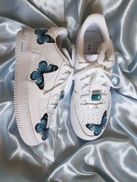 Image 2 of NIKE AIR FORCE 1 BLUE BUTTERFLY 