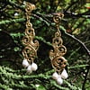 NUAGES BAROQUE Big Earring - 3 White Pearls