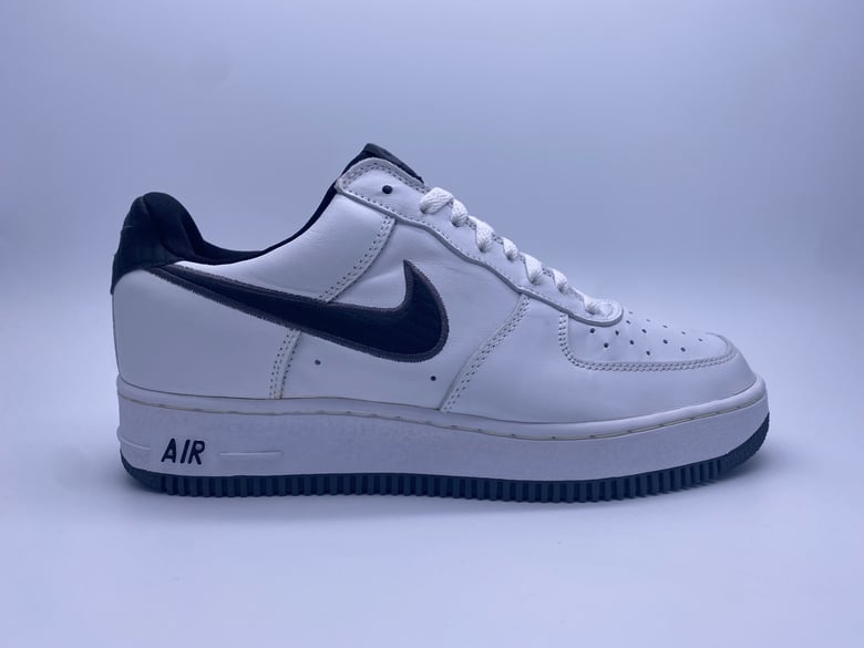 Image of NIKE AIR FORCE 1 LOW "GRAPHITE"
