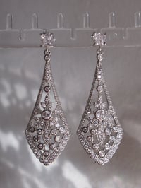 Image 1 of Kate Middleton Duchess of Cambridge Inspired Replikate Art Deco Statement Drop Earrings