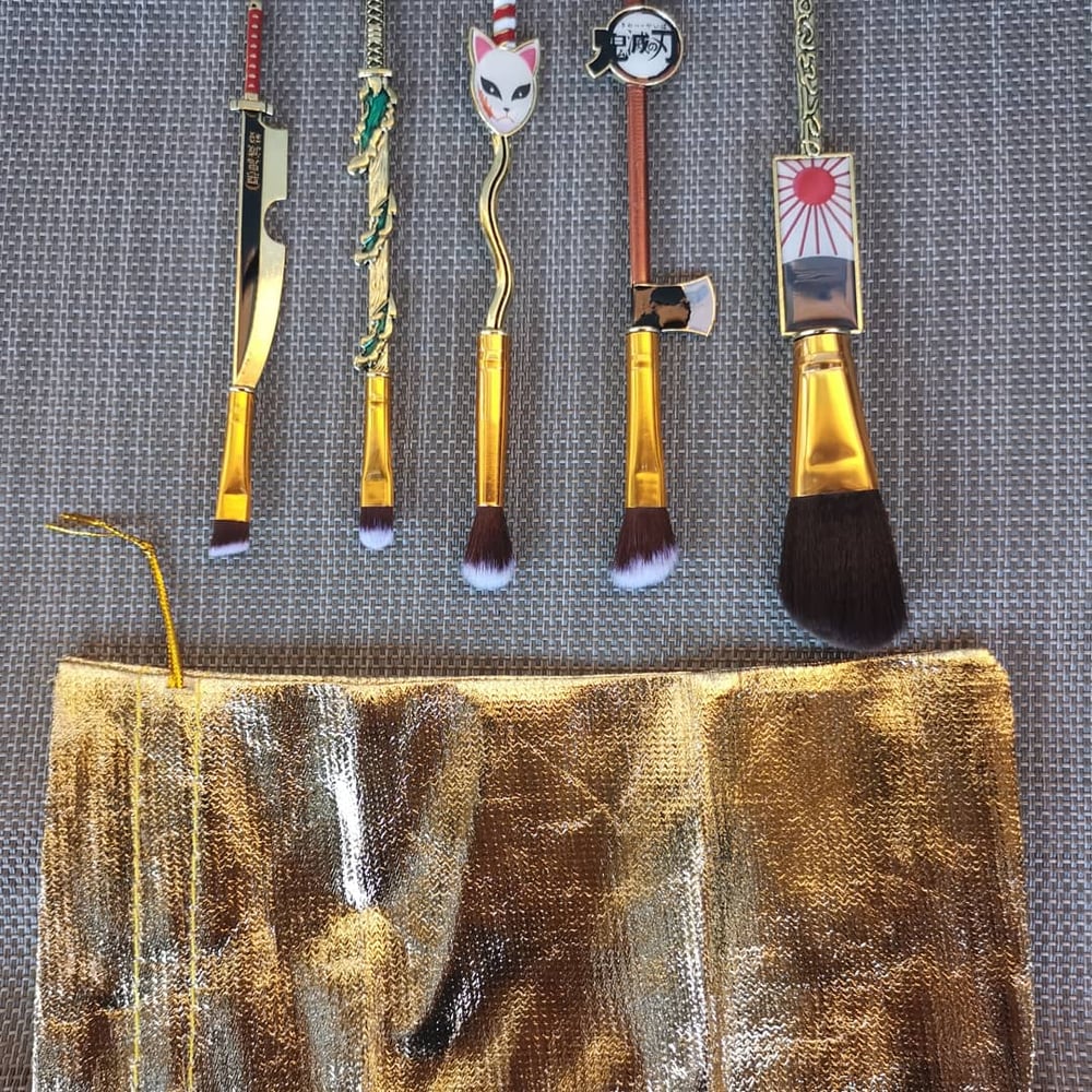 Image of Demon Slayer Make up Brushes with bag