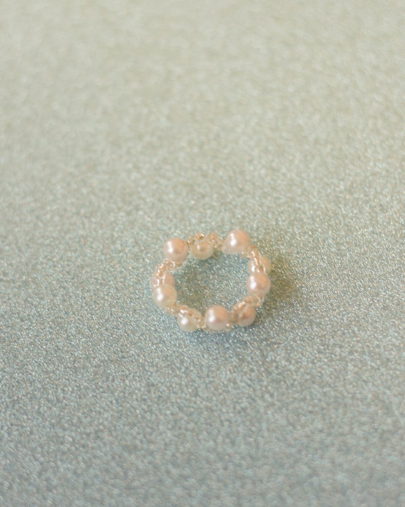 Image of Wavy ring