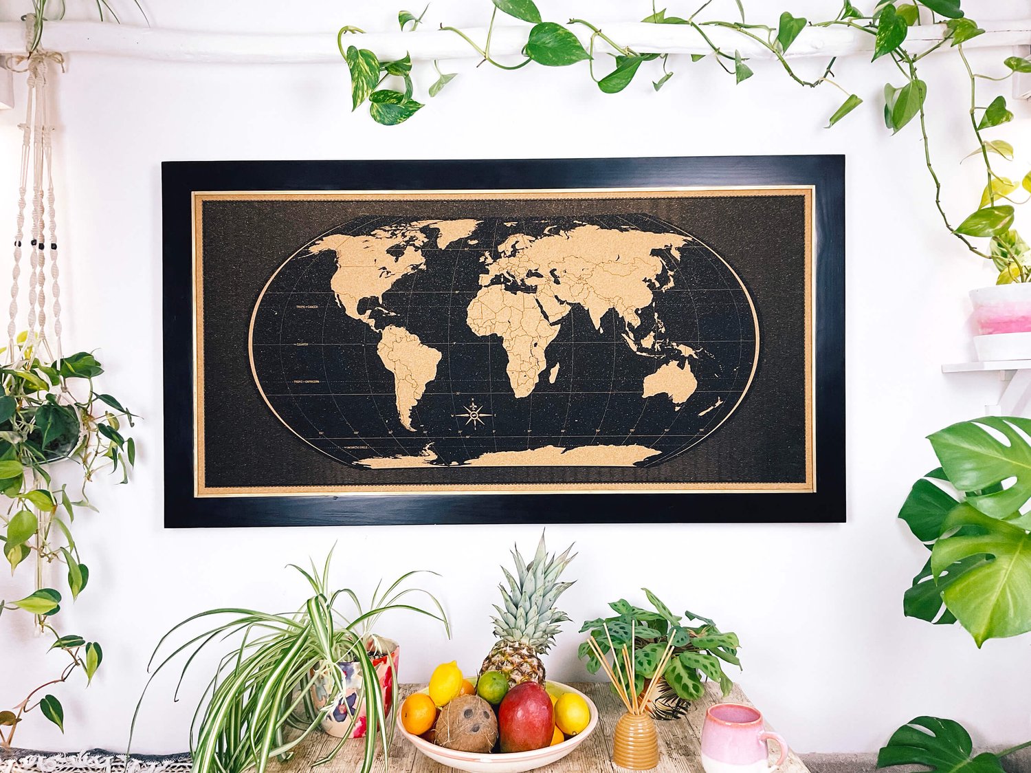 Image of Black World Map – Black & Gold Classic Frame