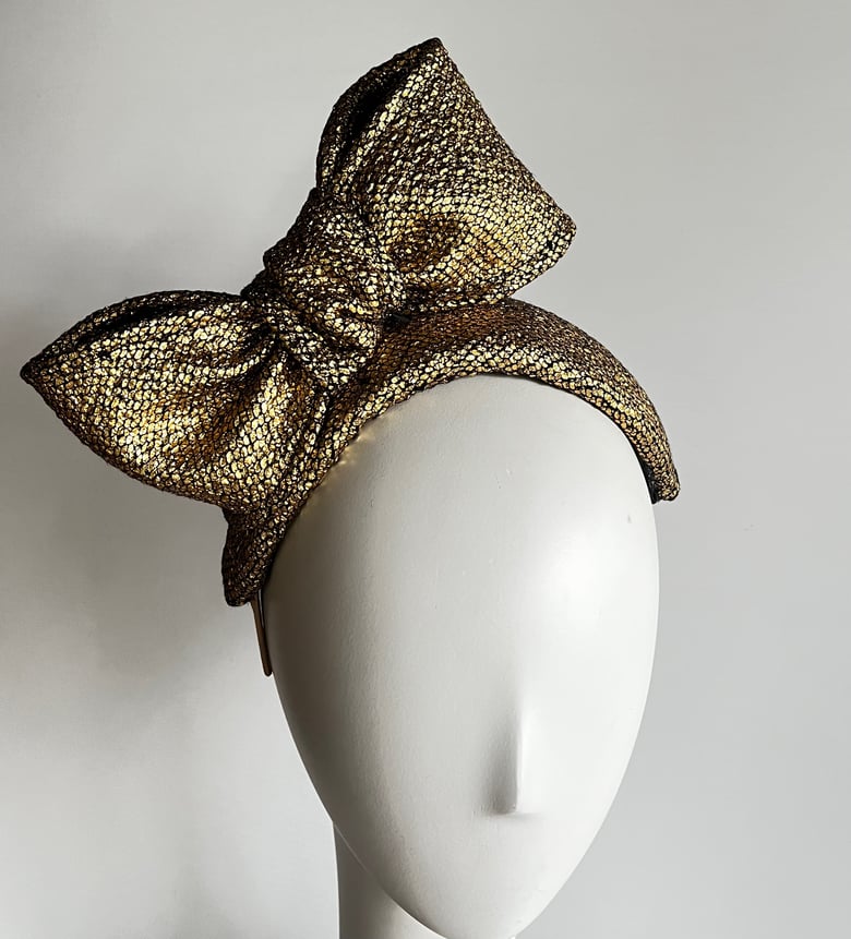 Image of Gold bandeau w gold bow