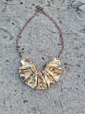 7 bullet cussings flowers necklace 