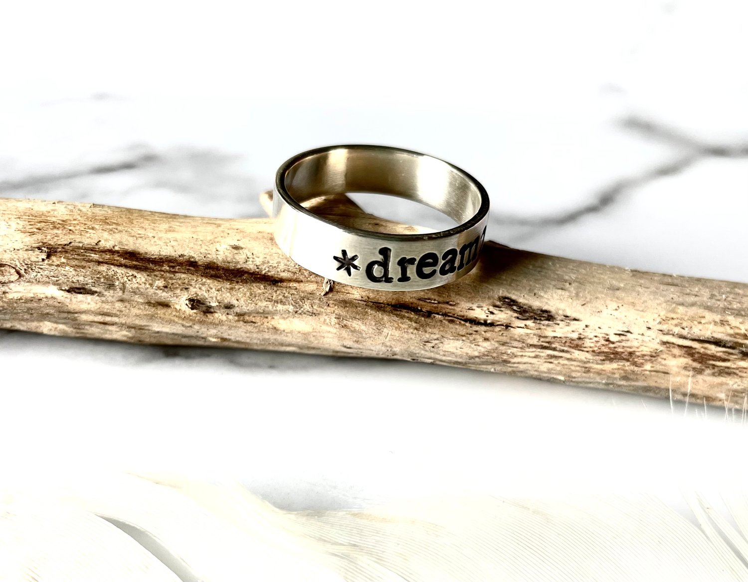 Image of Sterling Silver Dream Ring With Star And Moon 925