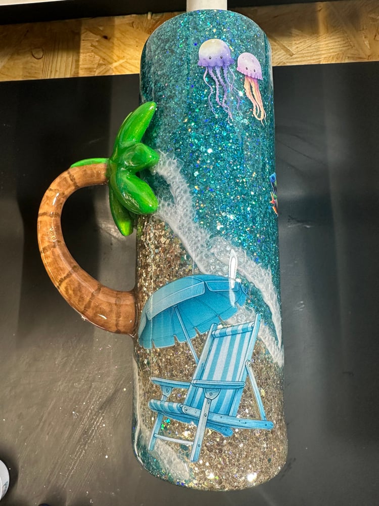 Image of 30oz beach with handle
