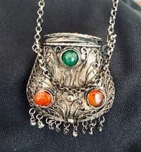 Image 2 of Vintage 1970s Indian Metal Sanjai Purse Necklace – Ornate Filigree with Carnelian & Green Stone