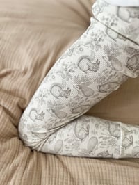 Image 1 of Legging Animaux - Tissu Côtelé Gris 🦔